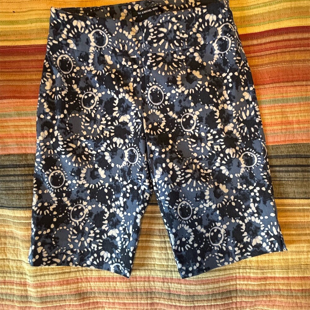 Zac & Rachel Petite Blue Printed Pull On Bermuda Shorts Size 4P